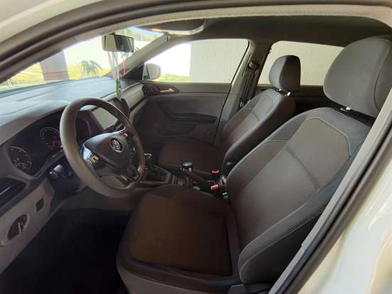 VOLKSWAGEN-T-CROSS-2021