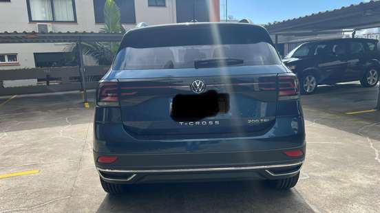 VOLKSWAGEN-T-CROSS-2021