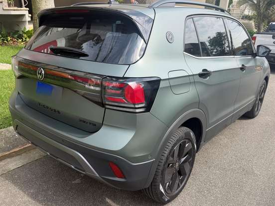 VOLKSWAGEN-T-CROSS-1.4 250 TSI TOTAL FLEX EXTREME AUTOMÁTICO VOLKSWAGEN-T-CROSS-2025