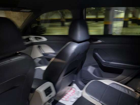 VOLKSWAGEN-T-CROSS-1.4 250 TSI TOTAL FLEX HIGHLINE AUTOMÁTICO VOLKSWAGEN-T-CROSS-2020
