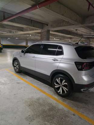 VOLKSWAGEN-T-CROSS-2020