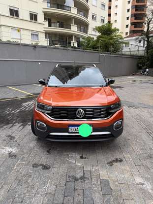VOLKSWAGEN-T-CROSS-2019