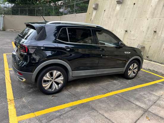 VOLKSWAGEN-T-CROSS-1.4 250 TSI TOTAL FLEX HIGHLINE AUTOMÁTICO VOLKSWAGEN-T-CROSS-2019