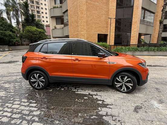 VOLKSWAGEN-T-CROSS-1.4 250 TSI TOTAL FLEX HIGHLINE AUTOMÁTICO VOLKSWAGEN-T-CROSS-2019