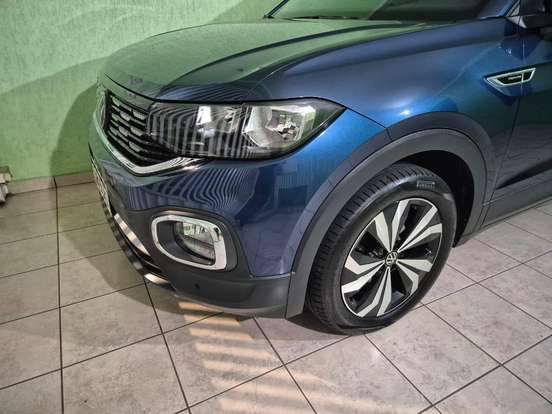 VOLKSWAGEN-T-CROSS-1.4 250 TSI TOTAL FLEX HIGHLINE AUTOMÁTICO VOLKSWAGEN-T-CROSS-2022