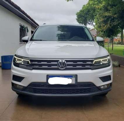 VOLKSWAGEN-TIGUAN-2018