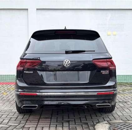 VOLKSWAGEN-TIGUAN-2019