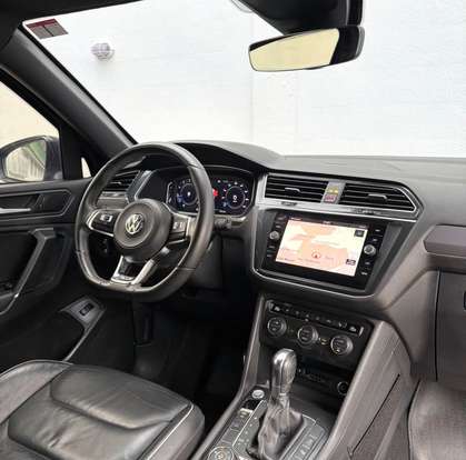 VOLKSWAGEN-TIGUAN-2019