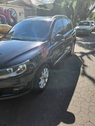VOLKSWAGEN TIGUAN 2.0 TSI R-LINE 16V TURBO GASOLINA 4P TIPTRONIC
