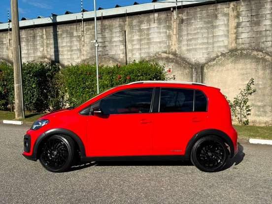 VOLKSWAGEN-UP-2020