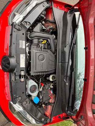 VOLKSWAGEN-UP-2020