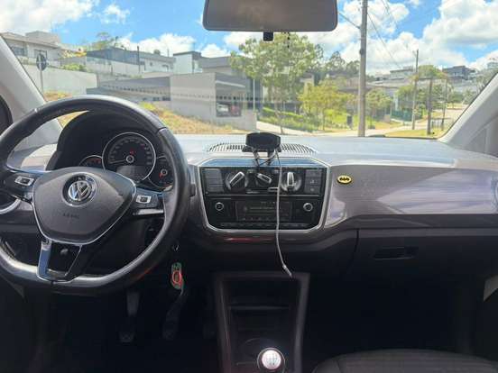 VOLKSWAGEN-UP-1.0 TSI MOVE UP 12V FLEX 4P MANUAL VOLKSWAGEN-UP-2017