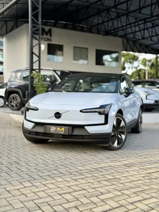 VOLVO EX30 69 KW ELÉTRICO PERFORMANCE ULTRA