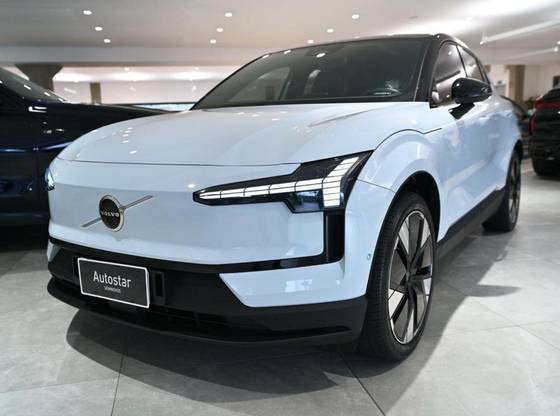 VOLVO EX30 69 KW ELÉTRICO ULTRA