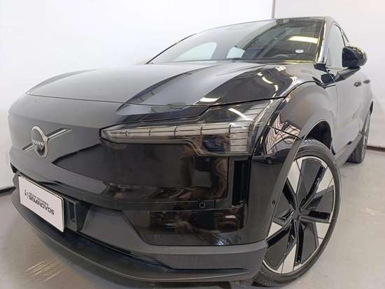 VOLVO-EX30-2024