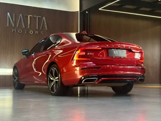 VOLVO-S60-2021
