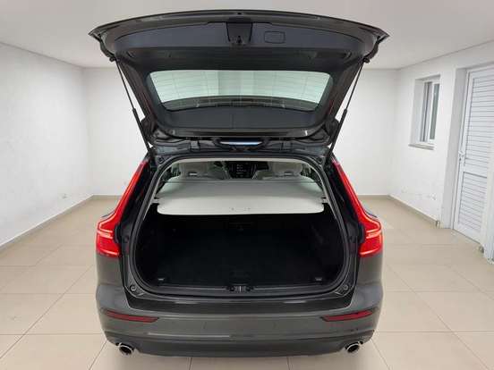 VOLVO-V60-2019