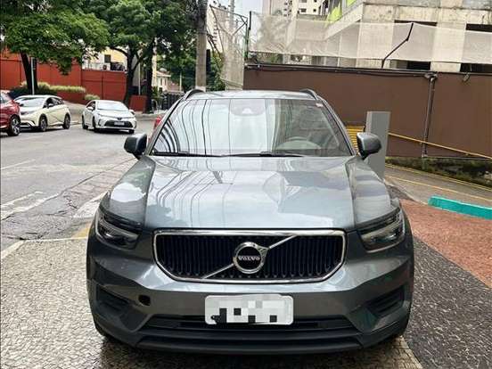 VOLVO-XC40-2.0 T4 GASOLINA GEARTRONIC VOLVO-XC40-2018