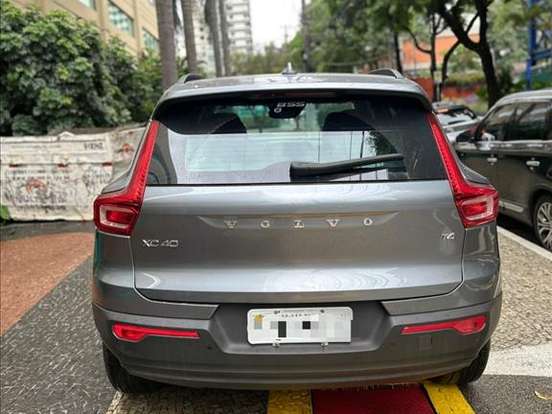 VOLVO-XC40-2.0 T4 GASOLINA GEARTRONIC VOLVO-XC40-2018