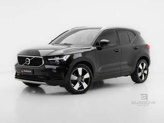 VOLVO-XC40-2019