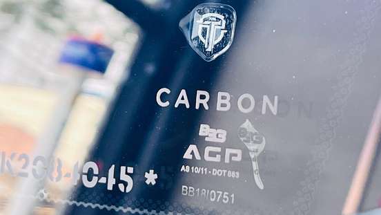 VOLVO-XC40-2018
