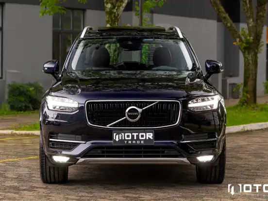 VOLVO-XC90-2.0 T6 GASOLINA MOMENTUM AWD GEARTRONIC VOLVO-XC90-2019