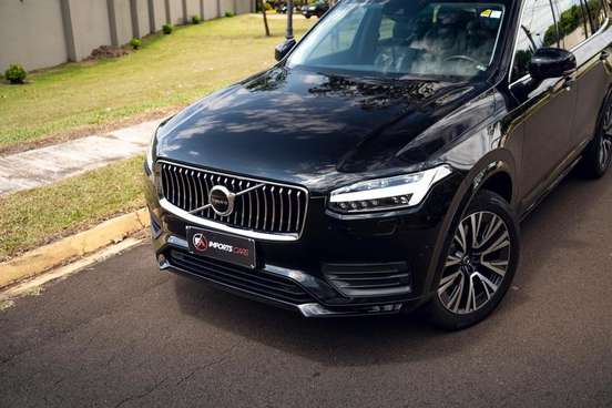 VOLVO-XC90-2019