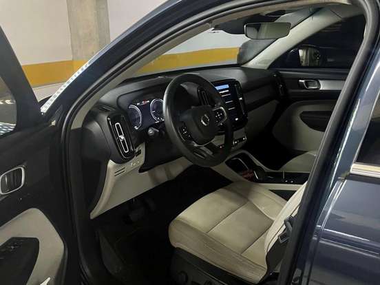 VOLVO-XC40-1.5 T5 RECHARGE MOMENTUM GEARTRONIC VOLVO-XC40-2021