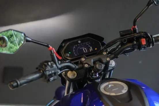YAMAHA-FZ25 FAZER ABS-2025