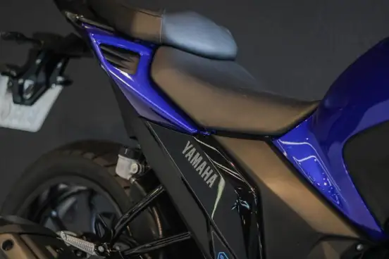 YAMAHA-FZ25 FAZER ABS-2025