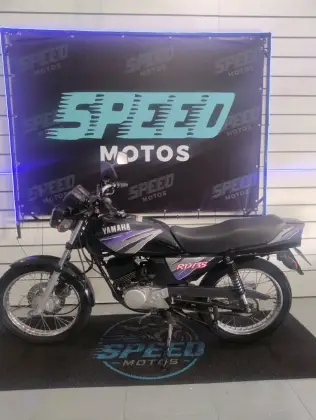 YAMAHA RD 135 