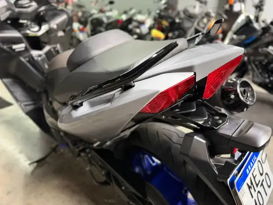 YAMAHA-TMAX YAMAHA-TMAX-2014