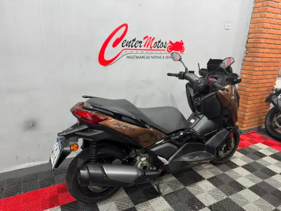 YAMAHA-XMAX 300 CONNECTED ABS-2026
