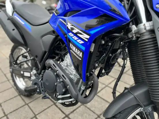 YAMAHA-XTZ 250 LANDER-2023