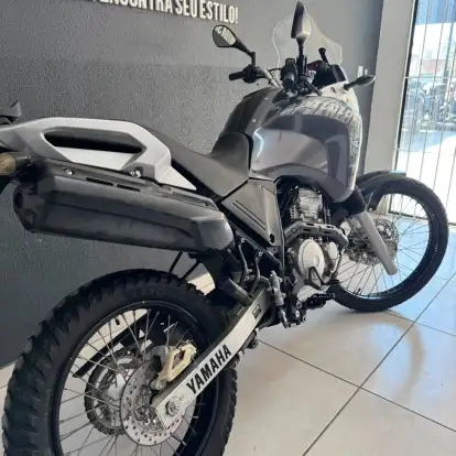 YAMAHA-XTZ 250 TÉNÉRÉ YAMAHA-XTZ 250 TÉNÉRÉ-2017