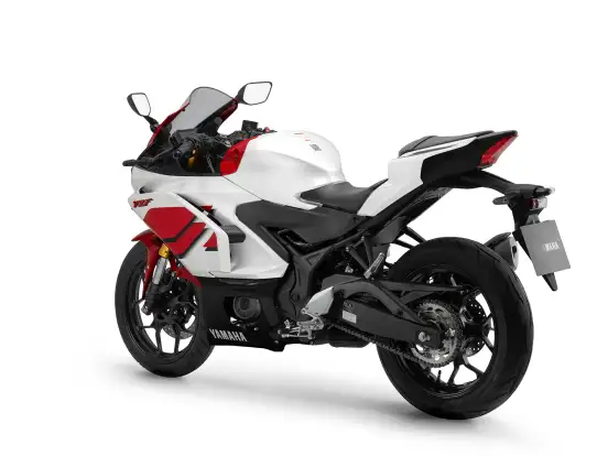 YAMAHA-YZF R3 ABS CONNECTED 70th ANNIVERSARY YAMAHA-YZF R3 ABS CONNECTED 70th ANNIVERSARY-2026