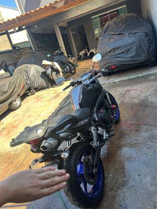 YAMAHA-FAZER 600-2008