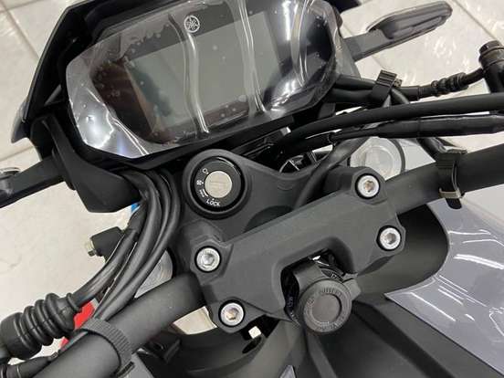 YAMAHA-FZ25 FAZER CONNECTED ABS YAMAHA-FZ25 FAZER CONNECTED ABS-2025