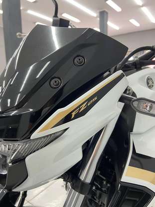 YAMAHA-FZ25 FAZER CONNECTED ABS-2025