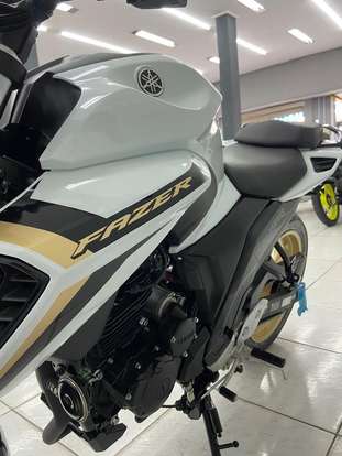 YAMAHA-FZ25 FAZER CONNECTED ABS-2025