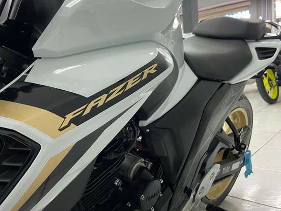 YAMAHA-FZ25 FAZER CONNECTED ABS YAMAHA-FZ25 FAZER CONNECTED ABS-2025