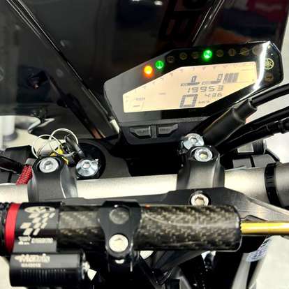 YAMAHA-MT-09-2023