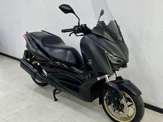 YAMAHA XMAX ABS 
