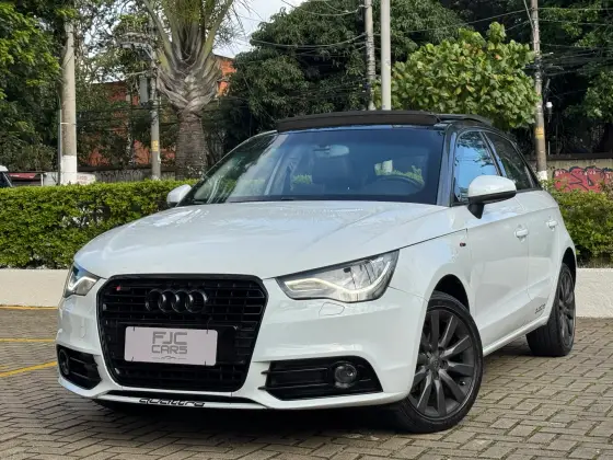 AUDI A1 1.4 TFSI SPORTBACK ATTRACTION 16V 122CV GASOLINA 4P S-TRONIC