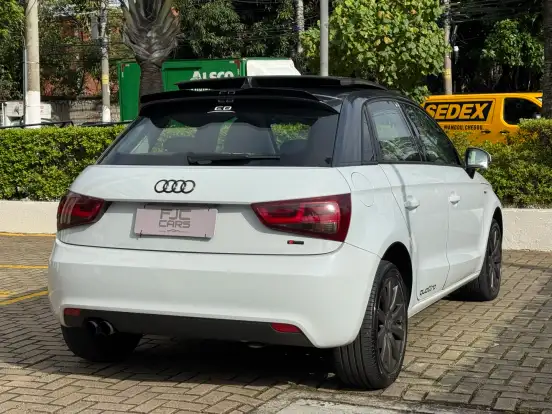 AUDI-A1-2013