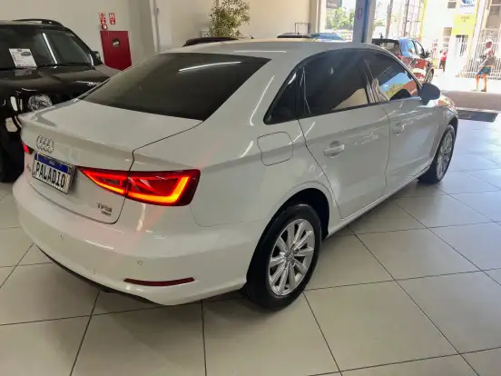 AUDI-A3-1.4 TFSI SEDAN ATTRACTION 16V FLEX 4P TIPTRONIC AUDI-A3-2016