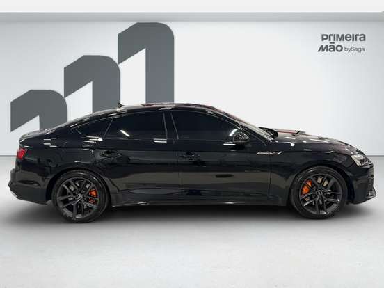 AUDI-A5-2021