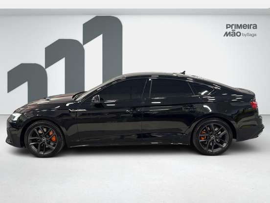 AUDI-A5-2021
