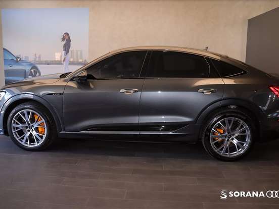 AUDI-E-TRON-ELÉTRICO SPORTBACK PERFORMANCE BLACK QUATTRO AUDI-E-TRON-2022