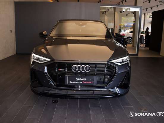 AUDI-E-TRON-ELÉTRICO SPORTBACK PERFORMANCE BLACK QUATTRO AUDI-E-TRON-2022